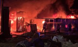 Erzincan'da işçi konteynerlerinde yangın paniği