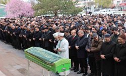 Erzincan'da okul müdürü son yolculuğuna uğurlandı