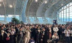 Erzincan'dan 192 hacı adayı dualarla kutsal yolculuğa uğurlandı