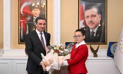 Erzurum'da 23 Nisan'da anlamlı devir teslim