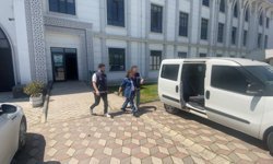 Evden ziynet eşyası ve nakit para çalan kadın yakalandı