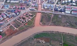 Fadlum Çayı Kızılırmak'a rengini verdi