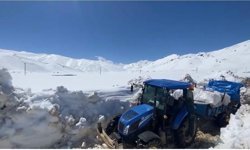 Faraşin Yaylası'nda göçerlerin zorlu dönüşü: Karı hesaba katmayınca mahsur kaldılar