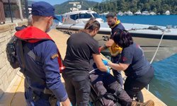 Fethiye'de koyda rahatsızlanan vatandaşa tıbbi tahliye