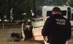 Gaziantep'te işçi servisi ile otomobil çarpıştı: 1'i ağır 7 yaralı