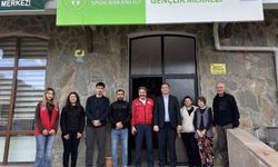 Gençlik ve Spor İl Müdürü Sarıcakaya Gençlik Merkezi'ni ziyaret etti