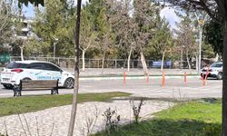 Gercüş'te bulvar işgali: Kaldırılmayan eğitim dubaları trafiği esir aldı