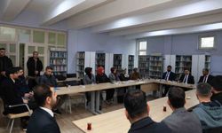 Gökçeada Kaymakamı müftülük personeliyle bir araya geldi