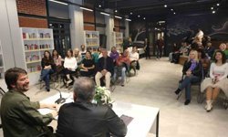 Hakan Bıçakçı, TikTok çağında edebiyatı sürdürmeyi Nilüfer'de anlattı