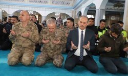 Hakkari'de şehitler için mevlit okutuldu