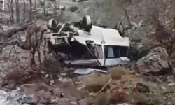 Hakkari'de trafik kazası: 3 yaralı