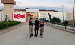 Hırsızlık suçundan 26 yıl kesinleşmiş cezayla aranan şahıs yakalandı