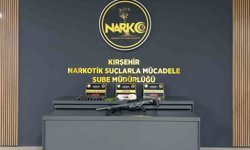 İkamete operasyon: Uyuşturucu ve silah ele geçirildi