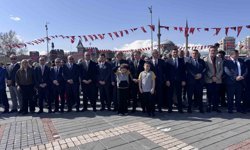 İl Milli Eğitim Müdürü Esen: 'Dün olduğu gibi bugün de güvenli limanlarımız okullarımızdır'