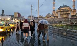 İstanbul'da uyarıların ardından sağanak yağış başladı