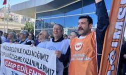 İzmir belediyelerinde maaş krizi: 3 ilçede memurlar iş bırakma eyleminde