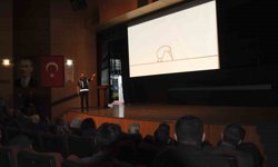 Karaman'da 'En iyi narkotik polisi anne' semineri