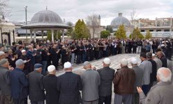 Karapınar'dan hacı adayları dualarla uğurlandı