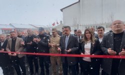 Karayazı'da esnaf derneği açıldı