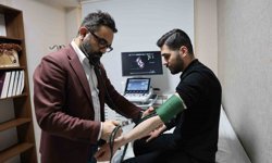 Kardiyoloji Uzmanı Demirkıran: 'Sağlıklı bir kalp için sigara ve alkolden uzak durmak büyük önem taşır'