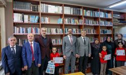 Kastamonu'da en çok kitap okuyan öğrenciler ödüllendirildi