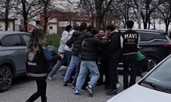 Kavga ihbarına giden polisler pastayla karşılandı