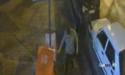 Kayseri'de 2 kişinin yaralandığı bıçaklı kavga kamerada