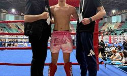 Kickboks Türkiye Şampiyonası'nda Afyonkarahisarlı sporculardan önemli başarı
