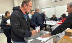 Kırklareli'nde Bulgaristan seçimleri için çifte vatandaşlar sandık başına gitti