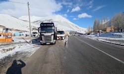 Kop Dağı'nda buzlanma: Ağır tonajlı araçların geçişine izin verilmiyor