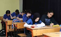 Körfez'de 4 bin 777 öğrenciye ücretsiz deneme sınavı desteği