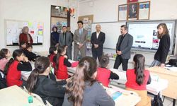 Köyceğiz Kaymakamı Kumcu, öğrencilerle bir aray geldi