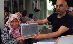 Köyceğiz'de 98 üreticiye İpekböceği larvası dağıtıldı