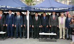 Kuşadası Ticaret Odası yönetimi 23 Nisan coşkusuna ortak oldu