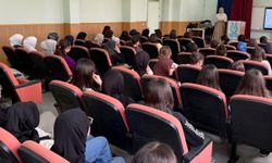 Kütahya Akşemsettin Kız AİHL'de motivasyon programı