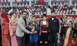 Kütahya'da halk oyunları coşkusu