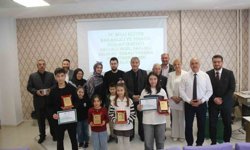 Kütahya'da yetenek yarışmasında dereceye giren öğrenciler ödüllendirildi