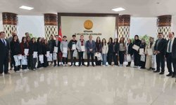Kütahya'nın başarılı öğrenciler ödüllendirildi