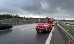 Kuzey Marmara Otoyolu'nda yağış kazayı beraberinde getirdi: 3 araç birbirine girdi