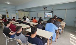 Lise sıralarında yapay zeka mesaisi