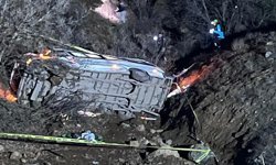 Malatya'da işçi servisi devrildi: 2 ölü, 10 yaralı