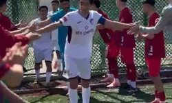 Mardin 1969'lu gençler Elazığspor'u alkışladı