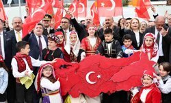 Menemen'de coşkulu kutlama