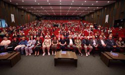 Merkezefendi Belediyesi MBLab Ai eğitimleriyle gençleri yapay zekanın geleceğine hazırlıyor