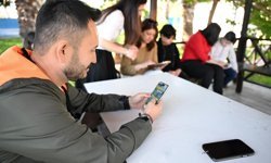 Mersin'de 'Çevresin' uygulaması hizmete sunuldu