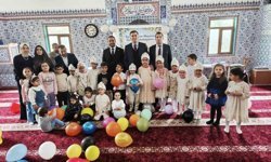 Minik çocukların Kur'an okumaya geçişleri şölen tadında kutlandı