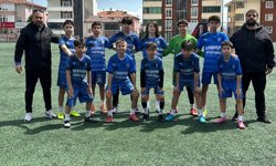 Minikler hazırlık maçında gol oldu yağdı