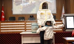 Muğla'da minik öğrenciler arıları ve sağlıklı beslenmeyi öğrendi