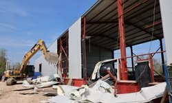 Nilüfer'de 2 günde 4 yıkım