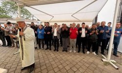 Okul saldırısında ölenler için Köyceğiz'de gıyabi cenaze namazı kılındı